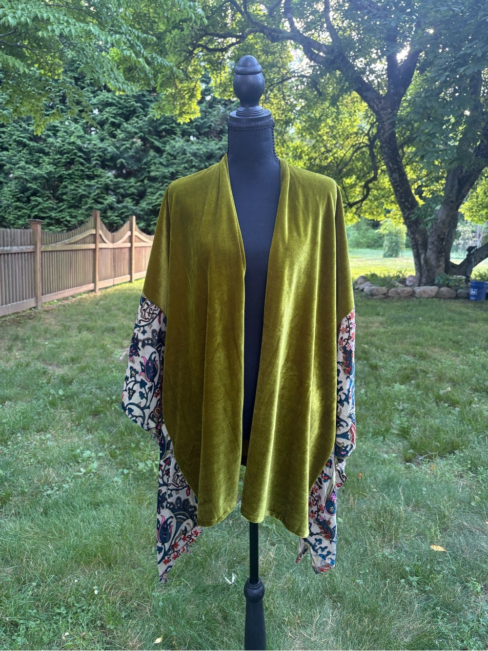 Do everything in love Olive Green Velvet Kimono Jacket with Paisley Sleeves - Picture 2 of 3